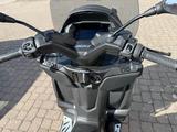 Piaggio MP3 400 Sport - PIAGGIO MP 400