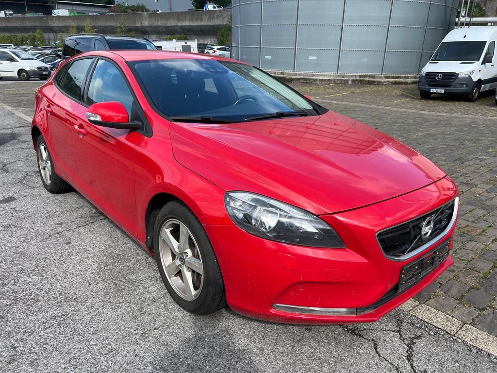 Angebot ansehen Volvo V40
