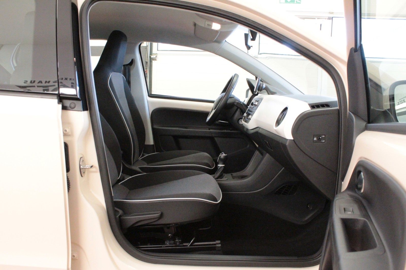 Fahrzeugabbildung SEAT Mii 1.0 Chic   5 türig  *Sitzheizung