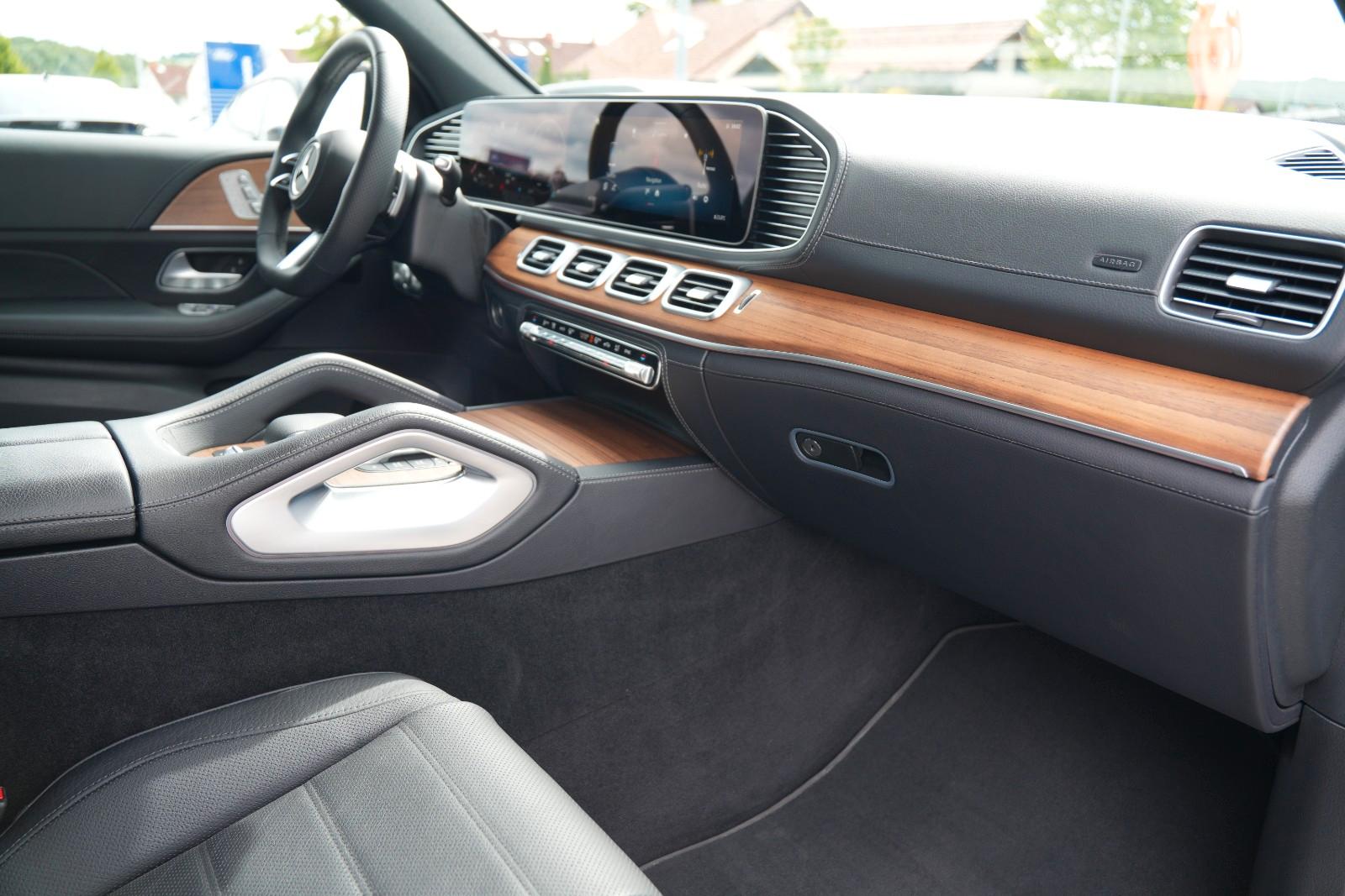 Mercedes-Benz GLS 450 4-Matic AHK PANO 23-Zoll AMG-Line