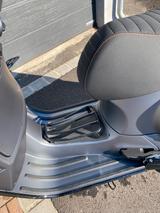 Vespa 300 GTS Supersport mit Garantie bis 2028 - VESPA 300 GTS SUPERSPORT