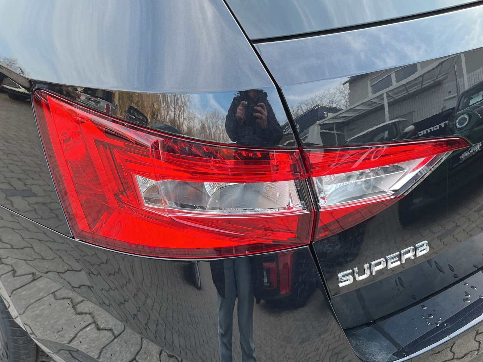 Fahrzeugabbildung SKODA Superb 1.4L DSG Combi*ViCo*Standheizung*AHK**