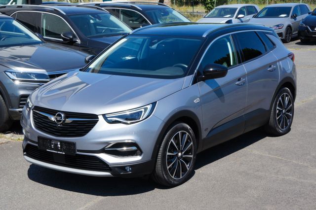 Opel Grandland X Ultimate 4x4 Hybrid*LEDER*360*AHK*19