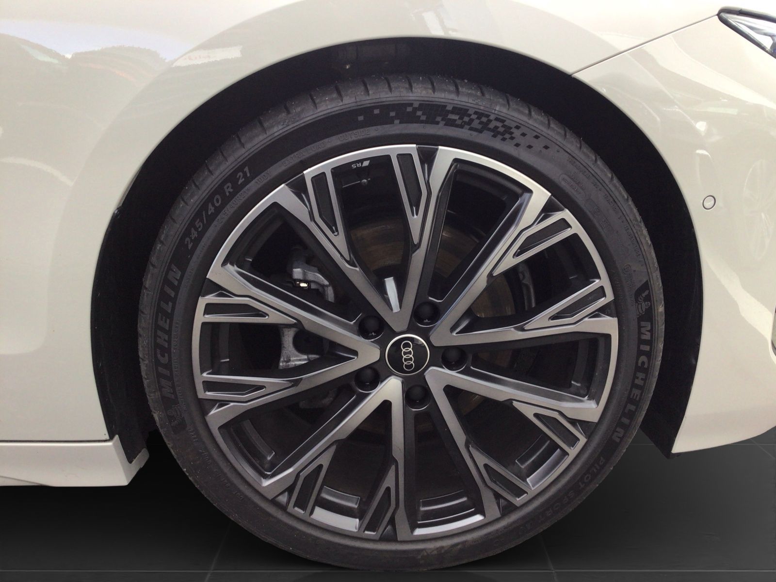 Audi A6 e-tron - Bild 7