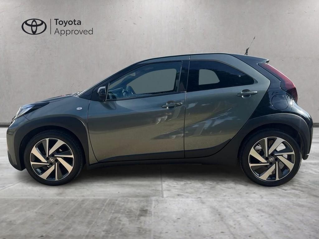 Toyota Aygo X 1.0 Lounge 72cv s-cvt imagem 3