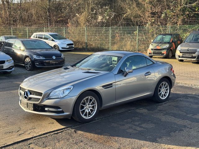 Mercedes-Benz SLK 200 Roadster BlueEfficiency|Navi|Pano|SHZ|