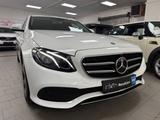 Mercedes-Benz E 350 d T*AVANTGARDE*LEDER*360°*AMG 19''*8-FACH* - Mercedes-Benz: 35