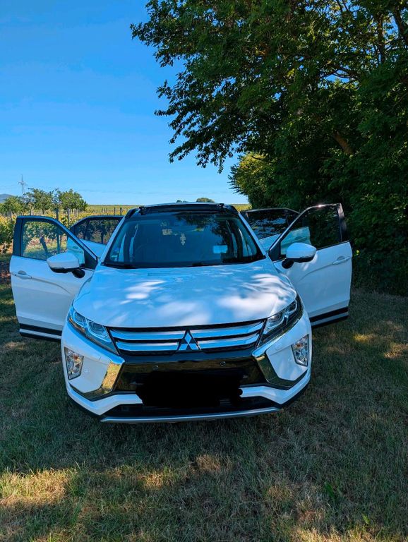 Image of Mitsubishi Eclipse Cross