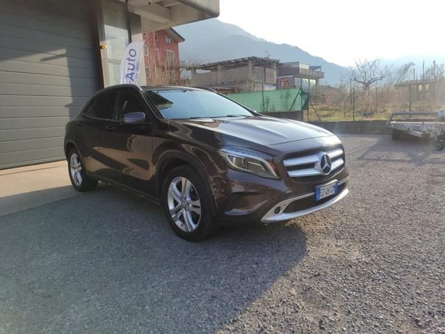 Mercedes-Benz MERCEDES-BENZ GLA 200 d Sport