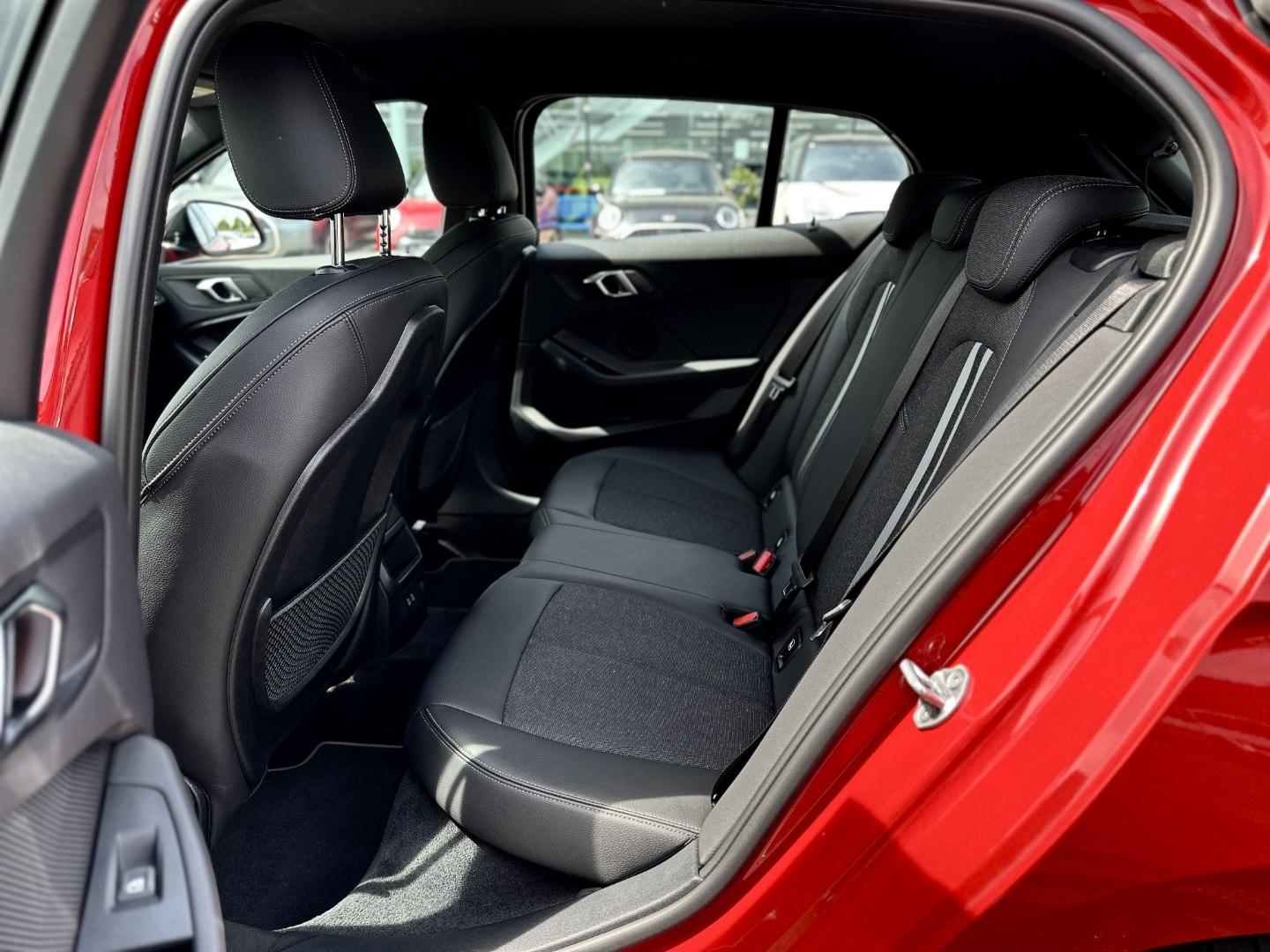 BMW 118 d Hatch Sport Line DAB LED WLAN RFK Tempomat, миниатюра 13