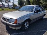 Opel Rekord E - GLS EXCLUSIV/Oldtimer/1,8l/läuft TOP - Opel Rekord Oldtimer