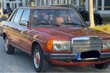 Mercedes-Benz E-Klasse, Mercedes 230, W 123 - Mercedes-Benz 230 in Köln
