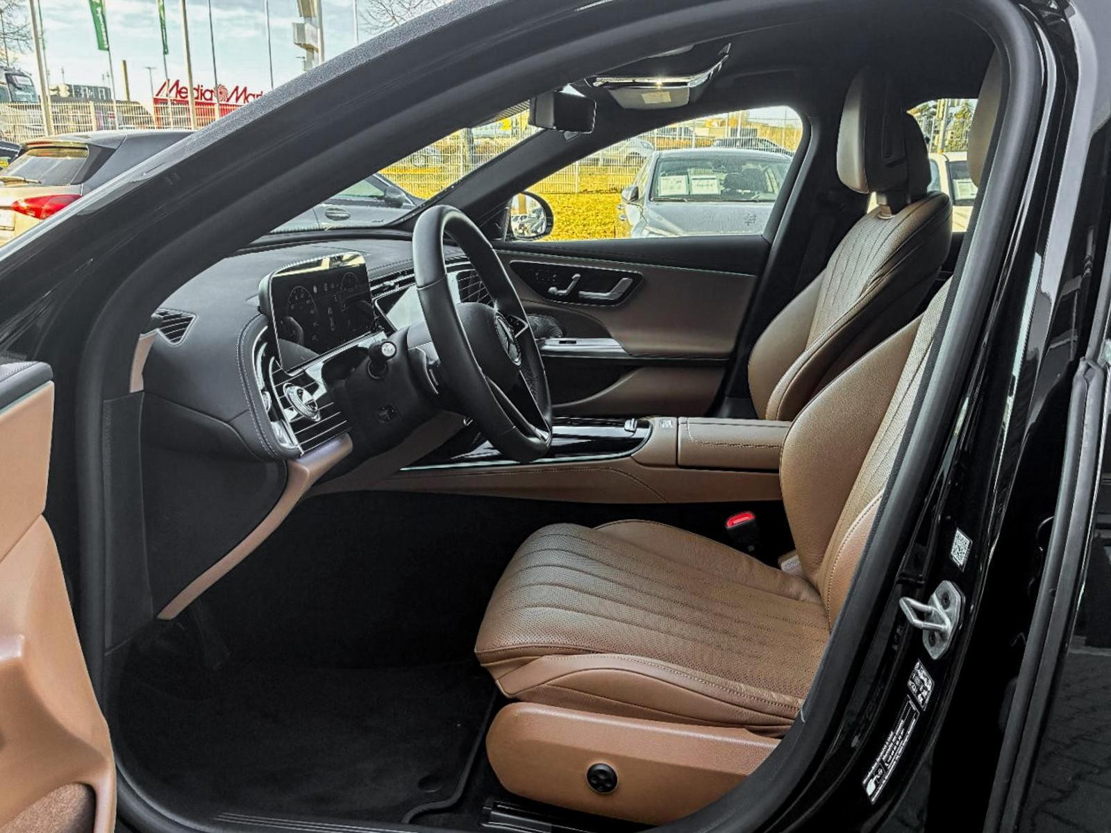 Mercedes-Benz E 220 d Limousine EXCLUSIVE Dig-LED+MBUX+360°