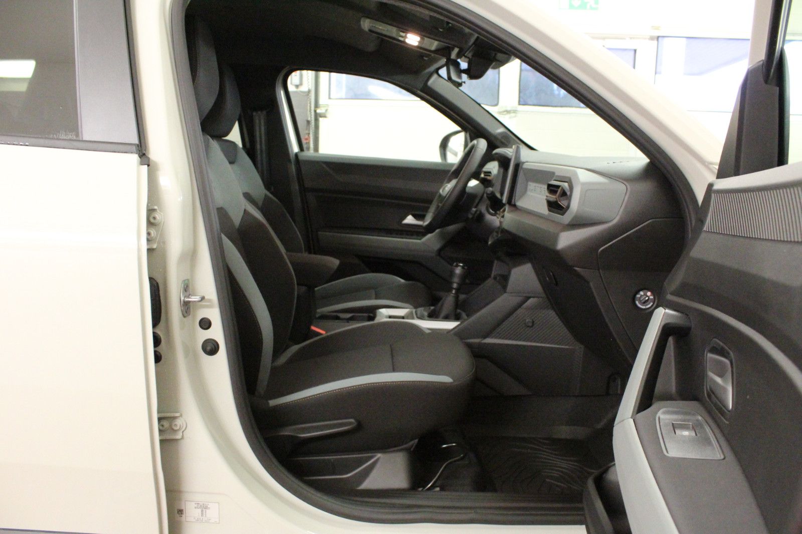 Fahrzeugabbildung Dacia Duster mild hybrid 140 Extreme *Winterp.*MY 26