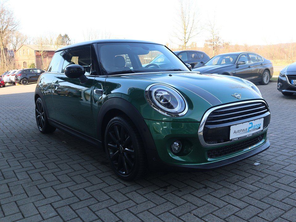 Fahrzeugabbildung MINI Cooper 1.5 Scheibenheiz. CarPlay NAVI EPH SHZ