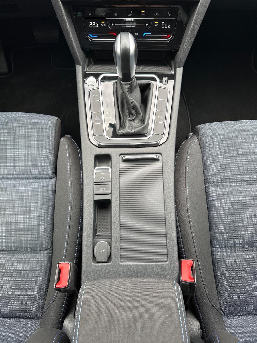 Volkswagen Passat 1.4 Hybrid GTE NAV+LED+ACC+AHK, миниатюра 17