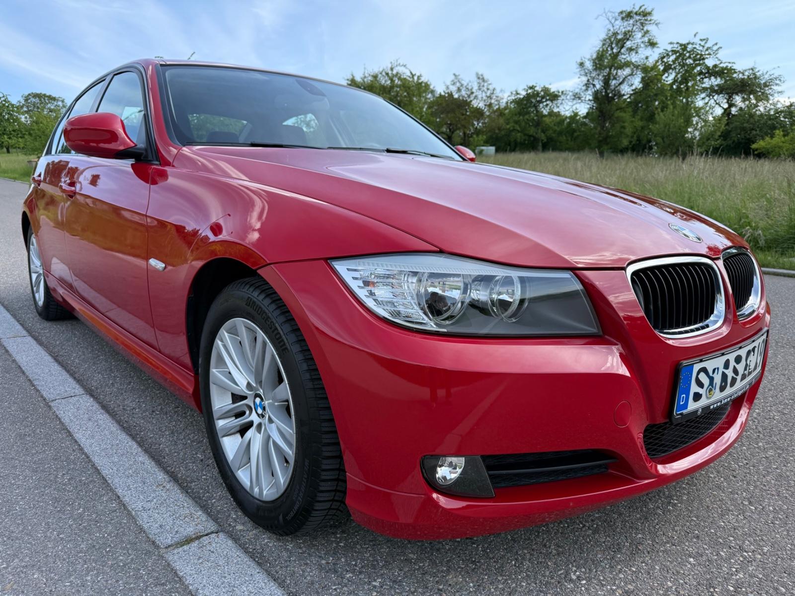 BMW 320 320i 1.Hand  49.200 km