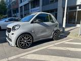 Smart ForTwo cabrio 0.9 80kW BRABUS twinamic BRABUS - Smart Unfallwagen