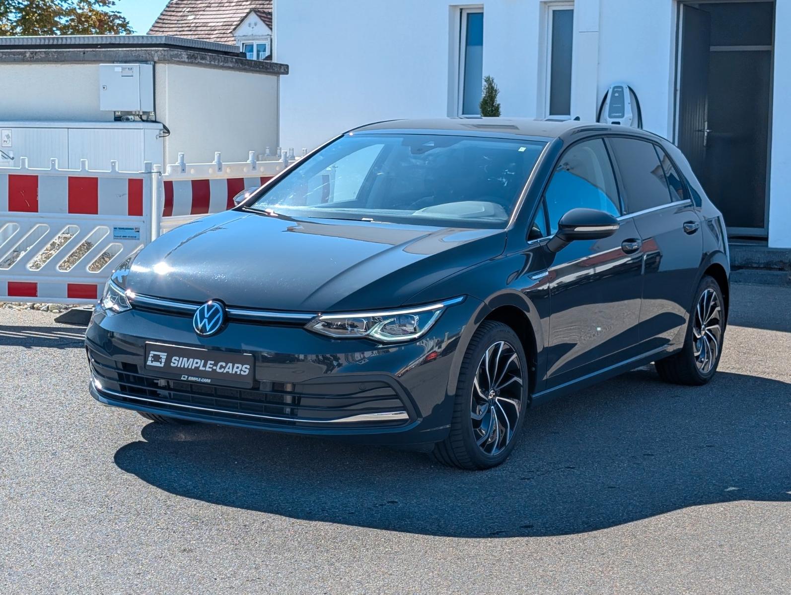 Volkswagen Golf DSG *Massage*Light-Assist*Ventura*Ambient*