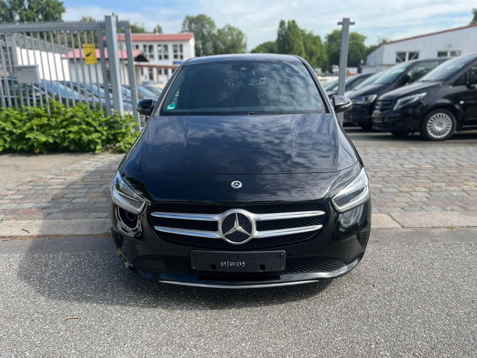 Mercedes-Benz B 180 d
