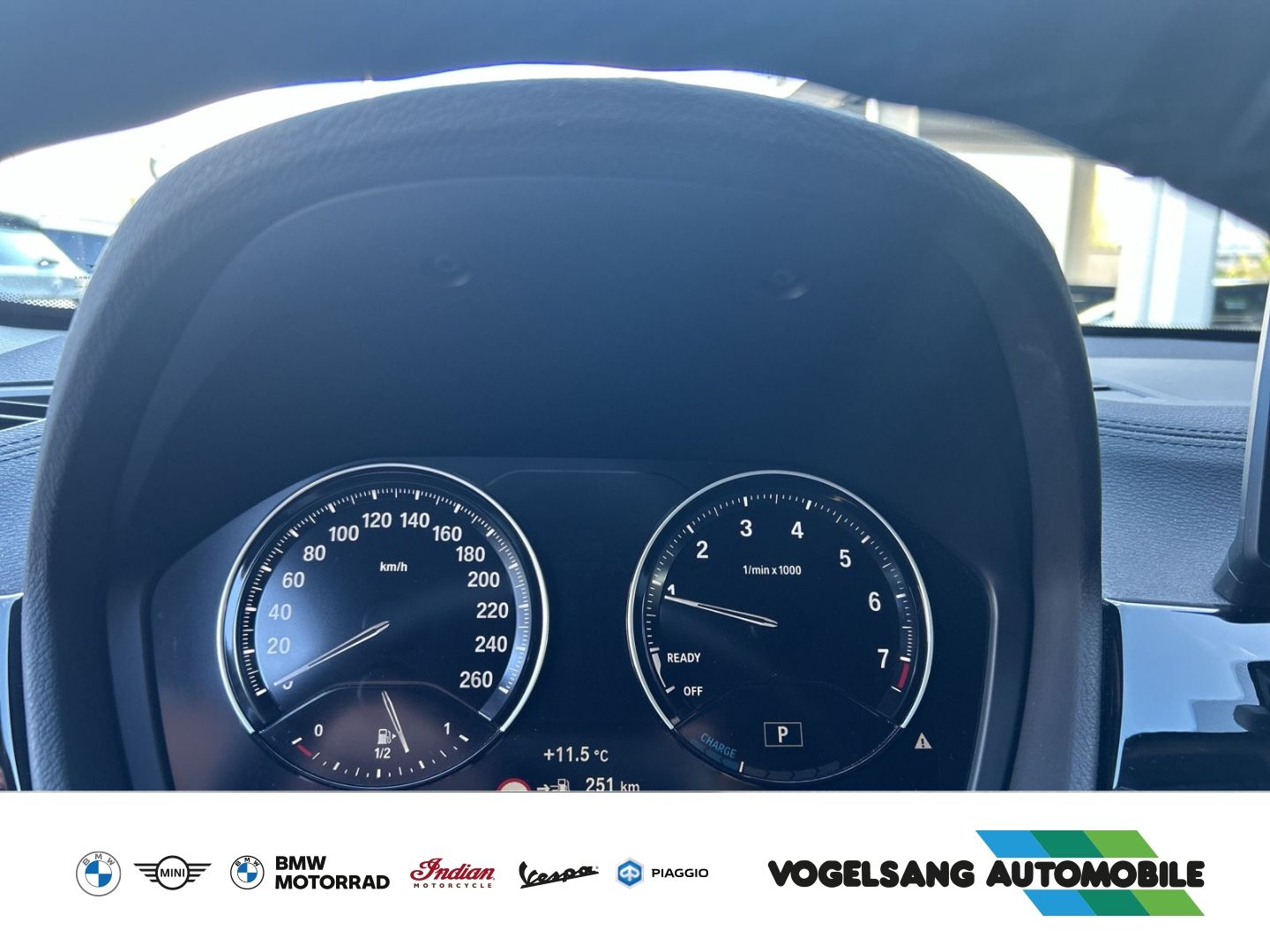 Fahrzeugabbildung BMW X1 xDrive25e,Sport Line,HeadUp,Rückfahrk.,NaviPl