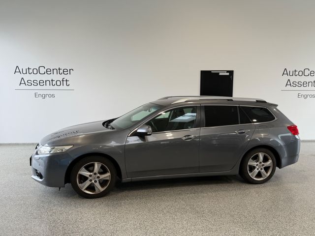 Honda Accord Tourer 2.0i Lifestyle 6-gang