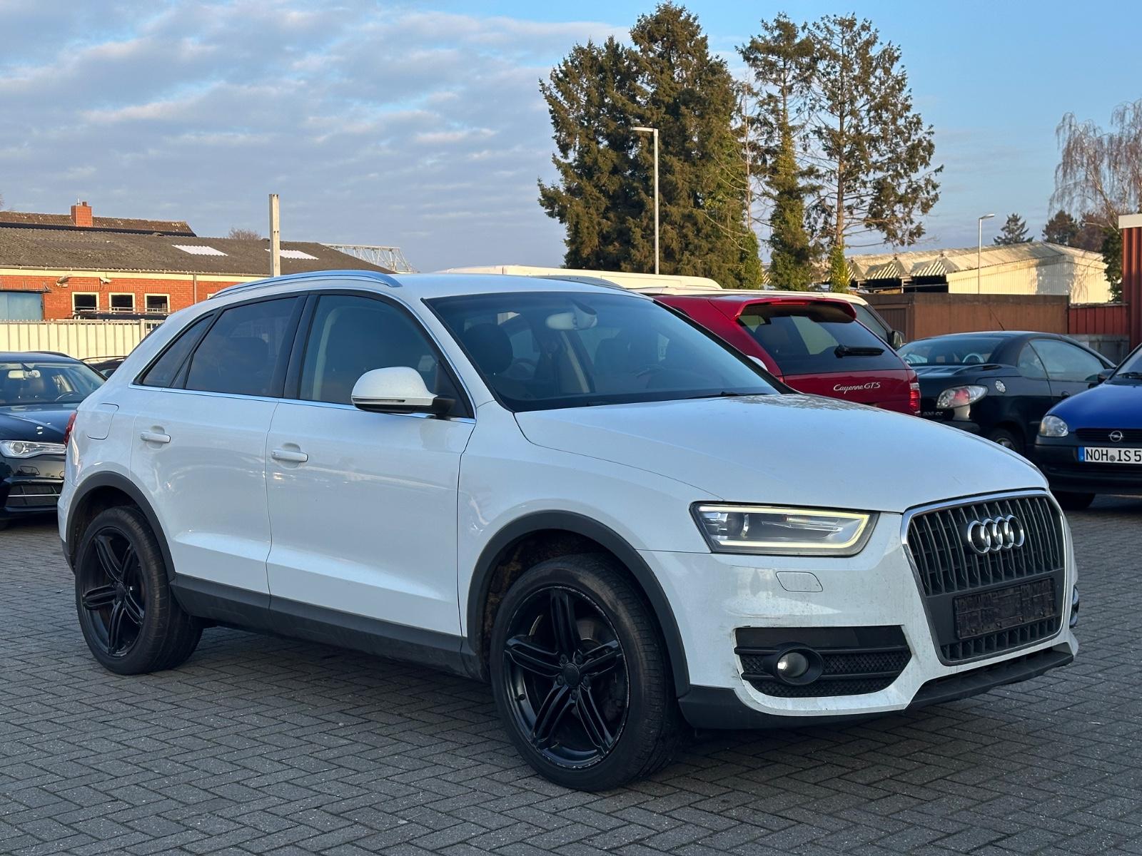 Audi Q3 2.0 TFSI quattro Navi*Bi-Xenon*PDC*ALU*SHZ*