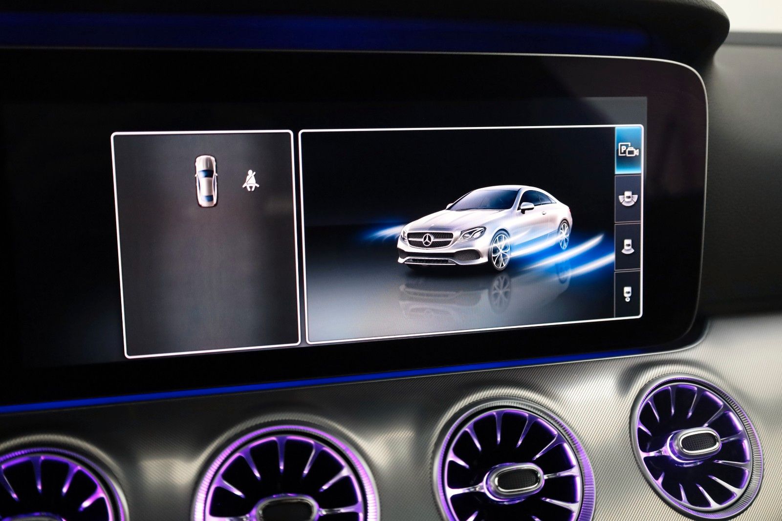 Fahrzeugabbildung Mercedes-Benz E 300 d Coupe,Avantgarde,Panorama,ACC,AHK el,20"