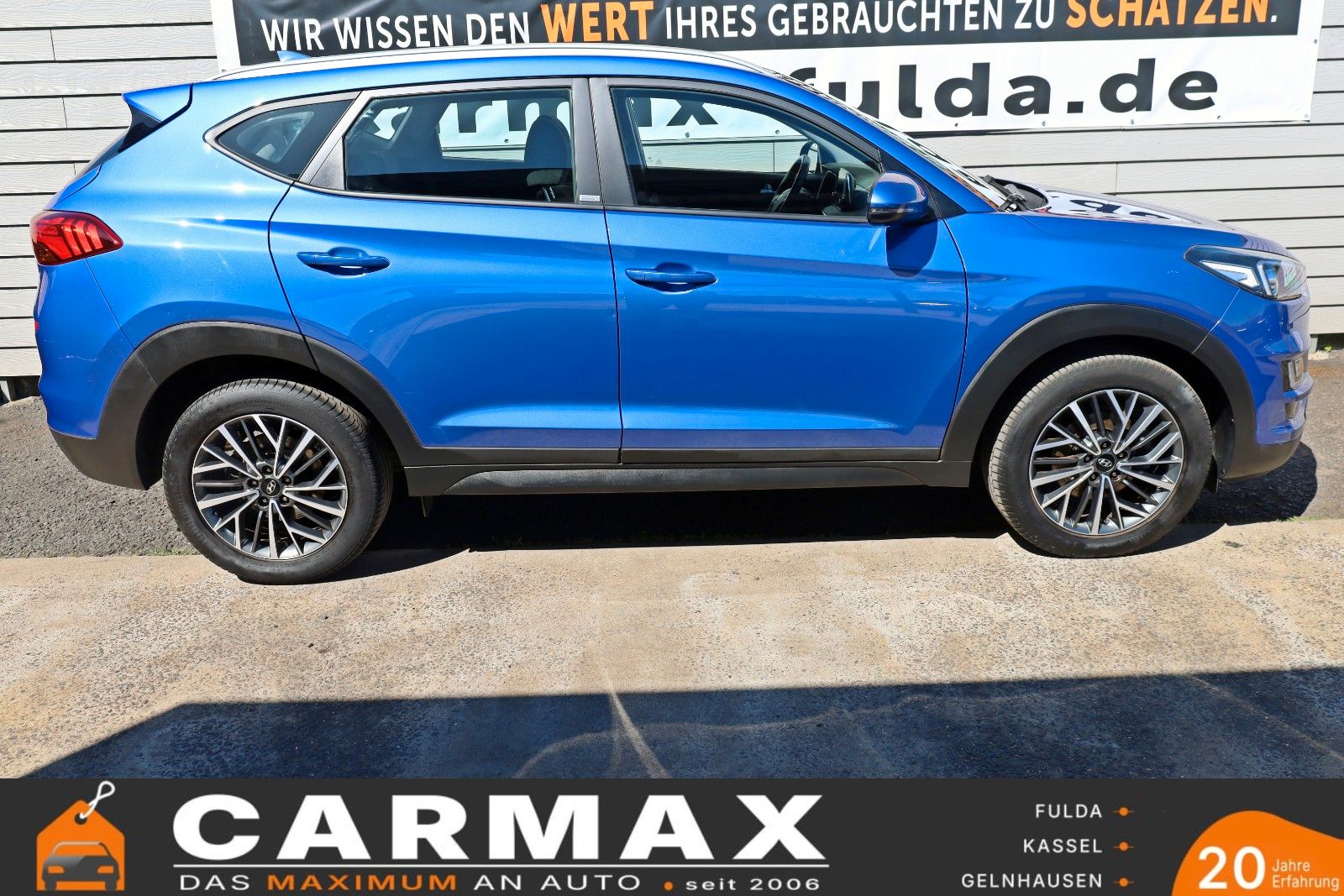 Fahrzeugabbildung Hyundai Tucson Advantage 2WD Navi,LED,SH,Kamera,SR+WR