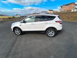 Ford Kuga 2,0 TDCi 4x4 110kW Titanium PowerShift ... - Ford Kuga: Von Privat
