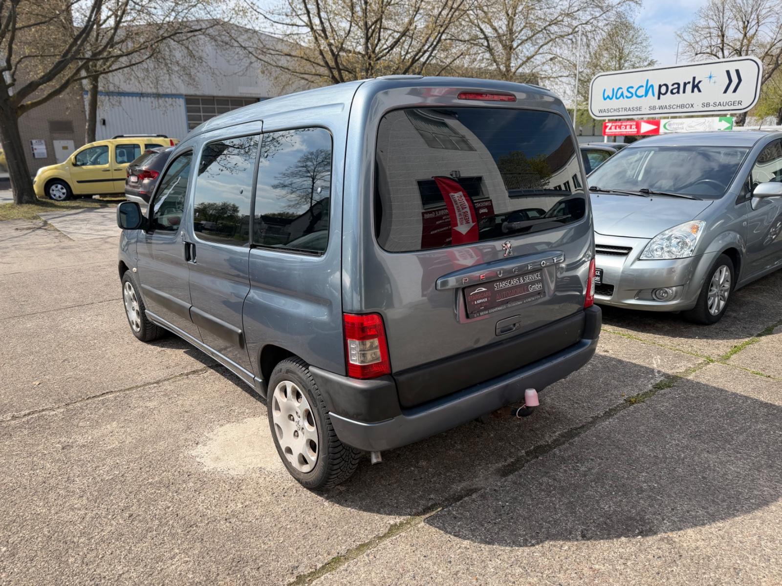 Peugeot Partner Grand Filou Cool 110*KLIMA*AHK*