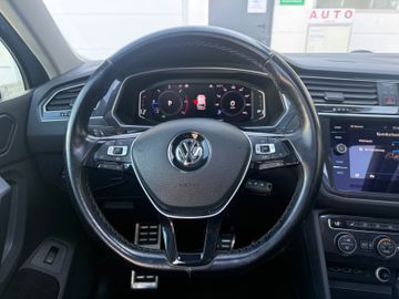 Volkswagen Tiguan - 11