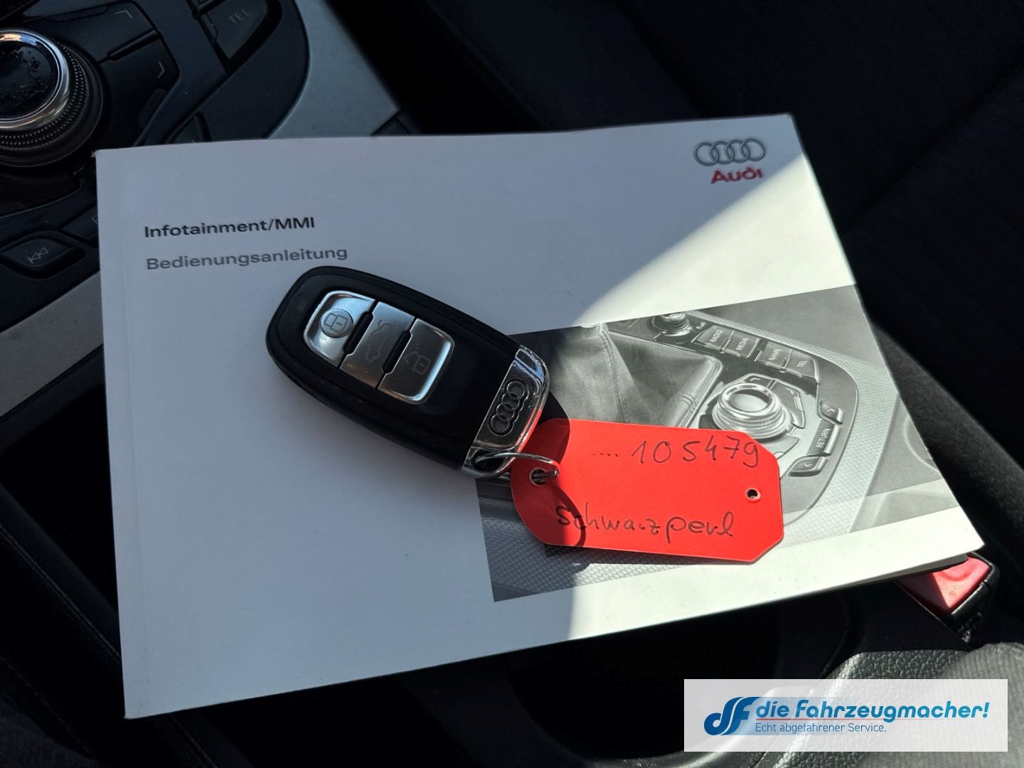 Fahrzeugabbildung Audi A4 Avant Ambiente Navi Xenon Mehrzonenklima EXPO