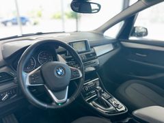 BMW 218 Active Tourer Sport Line - Thumbnail 2