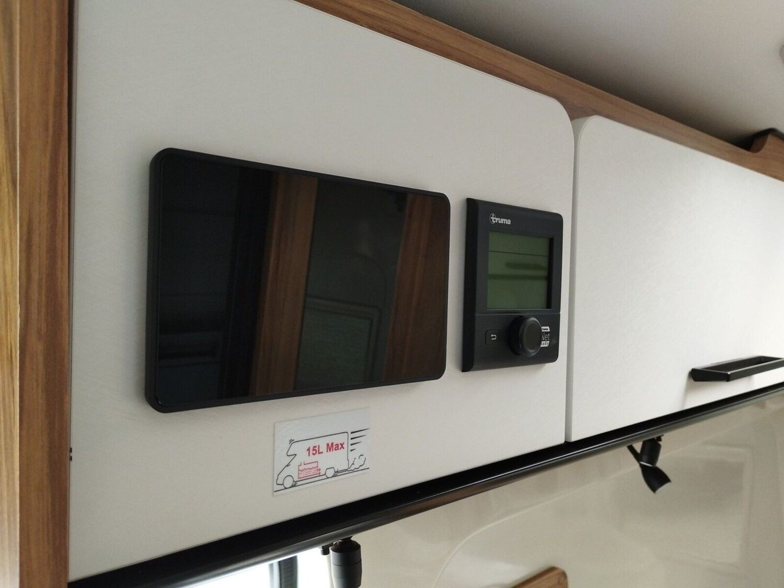 Fahrzeugabbildung Karmann Dexter 4x4 DE560AW 4x4 Paket aus Dörr-Manufaktur