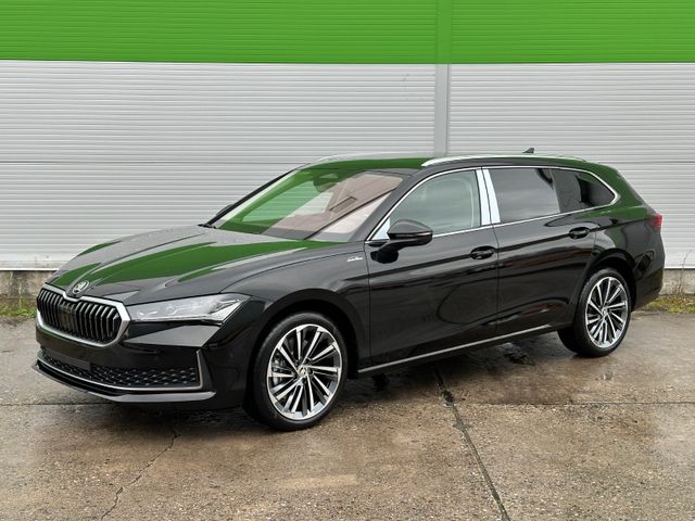 Skoda Superb Combi L&K 4x4 Leder DCC NAVI PADACH AHK