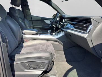 Audi Q7 - 4