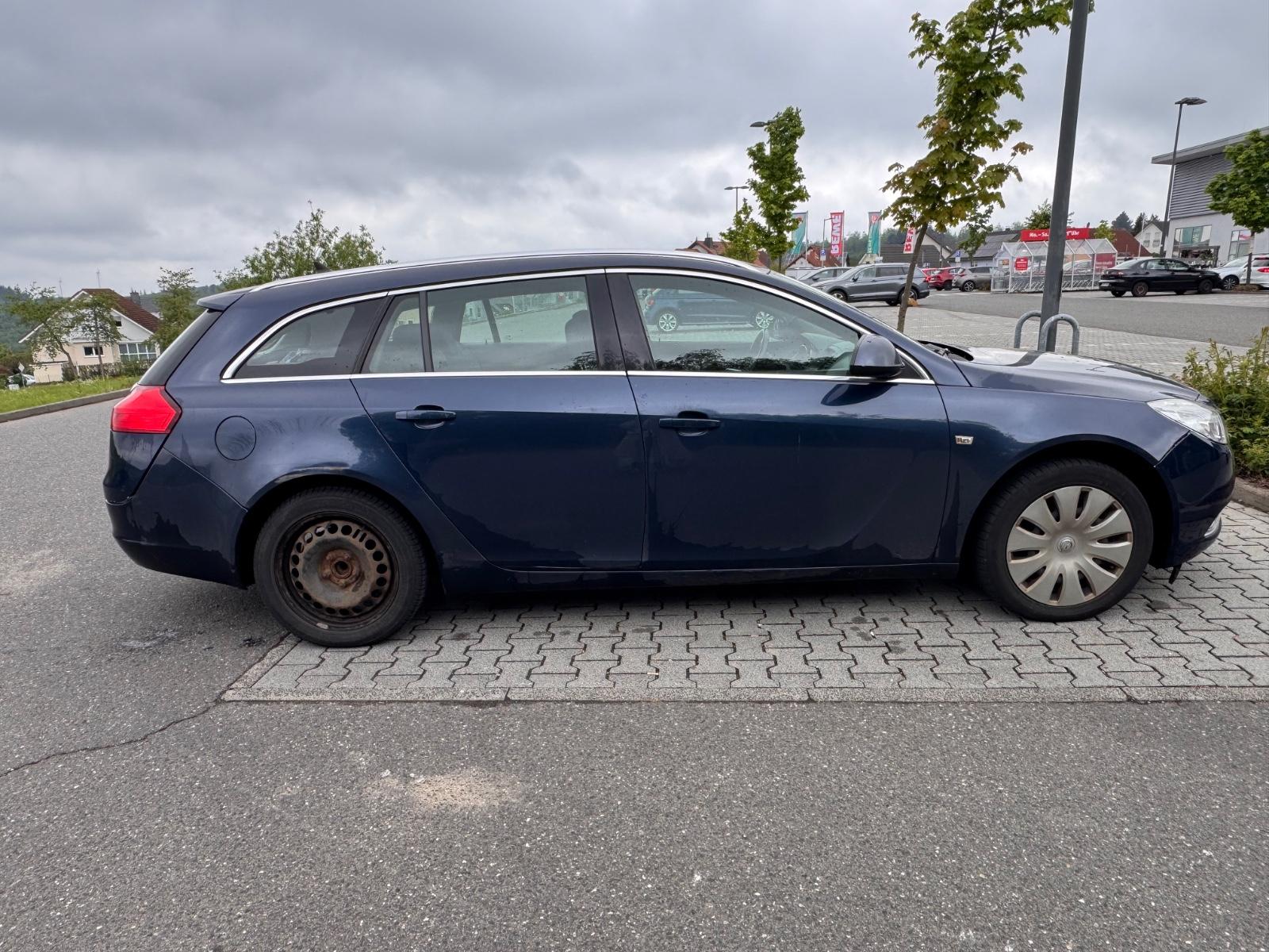 Opel Insignia 2012 — photo 13