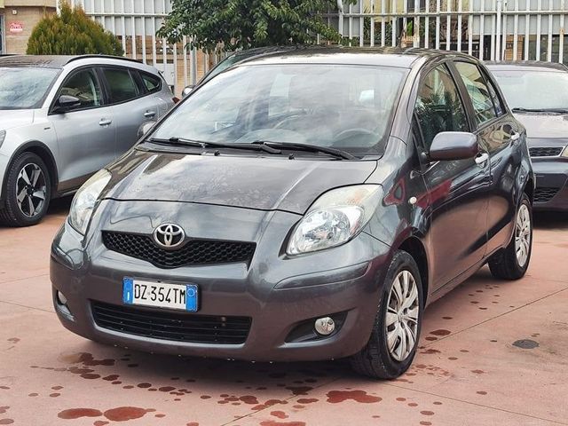 Toyota Yaris Yaris 1.4 D-4D DPF 5 porte Now