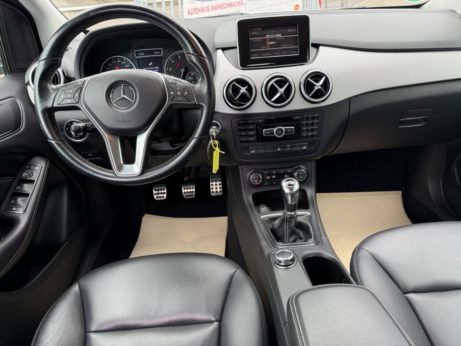 Mercedes-Benz B 200 Edition Leder NUR GEWERBE UND EXPORT