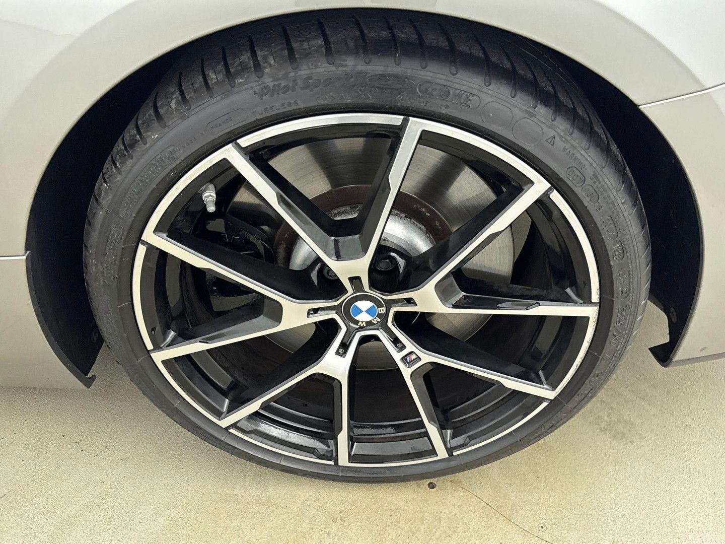 BMW M850 8-serie M850i xDrive High Executive Cabrio imagem 3
