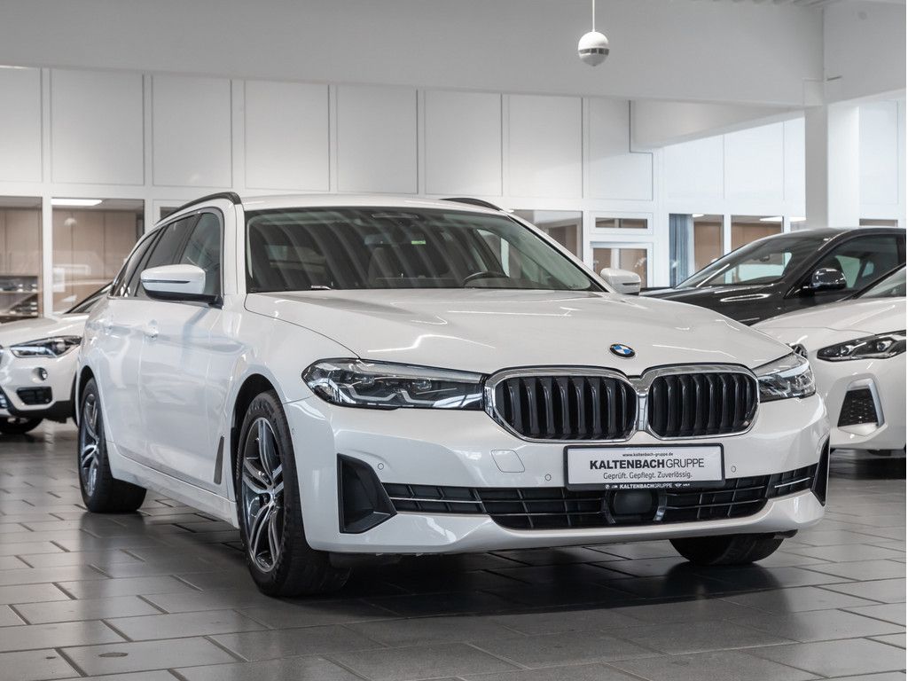 BMW 530e Touring AHK LED ACC NAVI KAMERA SHZ PDC foto 4
