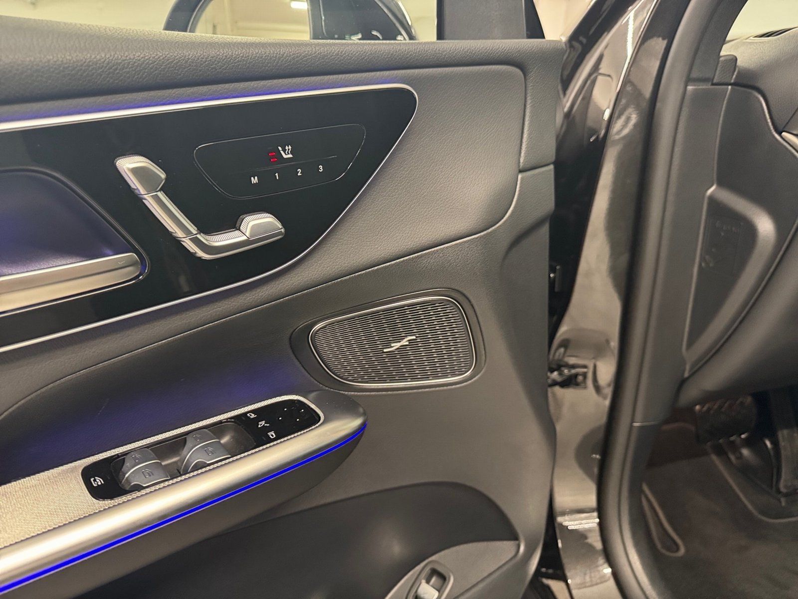Fahrzeugabbildung Mercedes-Benz GLC 200 4M Avantgarde*STDHZG*AHK*Distr*360*Sound