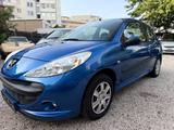 Peugeot 206+*FACELIFT*77TKM/KLIMA/2.HAND/SERVO/TÜV 01-27 - Peugeot 206 Gebrauchtwagen