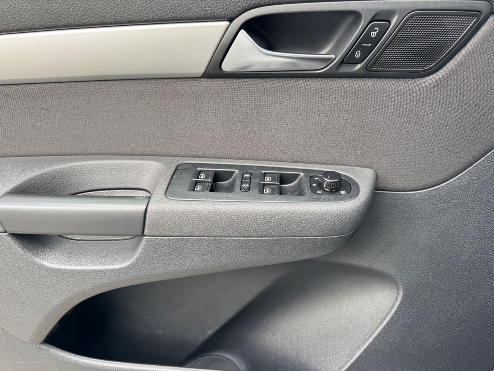 Sharan *3-ZonenKlimaAut.*Tempomat*7-Sitzer*