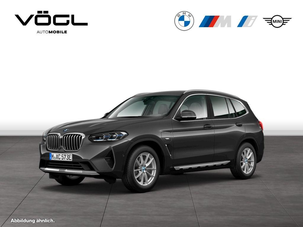 BMW X3 xDrive30e Innovationspaket Head-Up Laserlicht