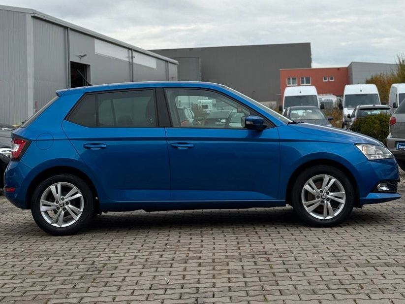 Skoda Fabia 1.0TSI Ambition*8-FACH*CAR-PLAY*SHZ*BT*MFL - Bild 5