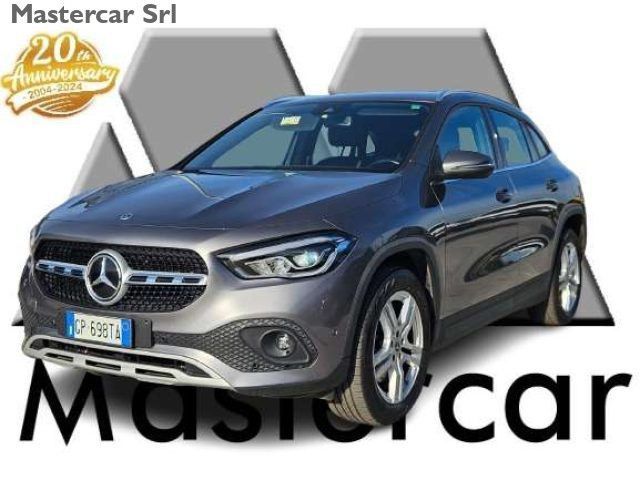 Mercedes-Benz MERCEDES-BENZ GLA 250 GLA e phev (eq-power) Busi