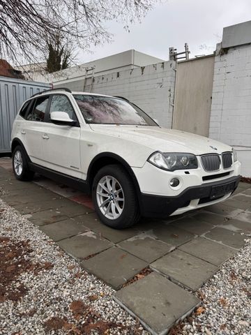 BMW X3 2.0d x-Drive*Navi*Leder*Pano*Automatik