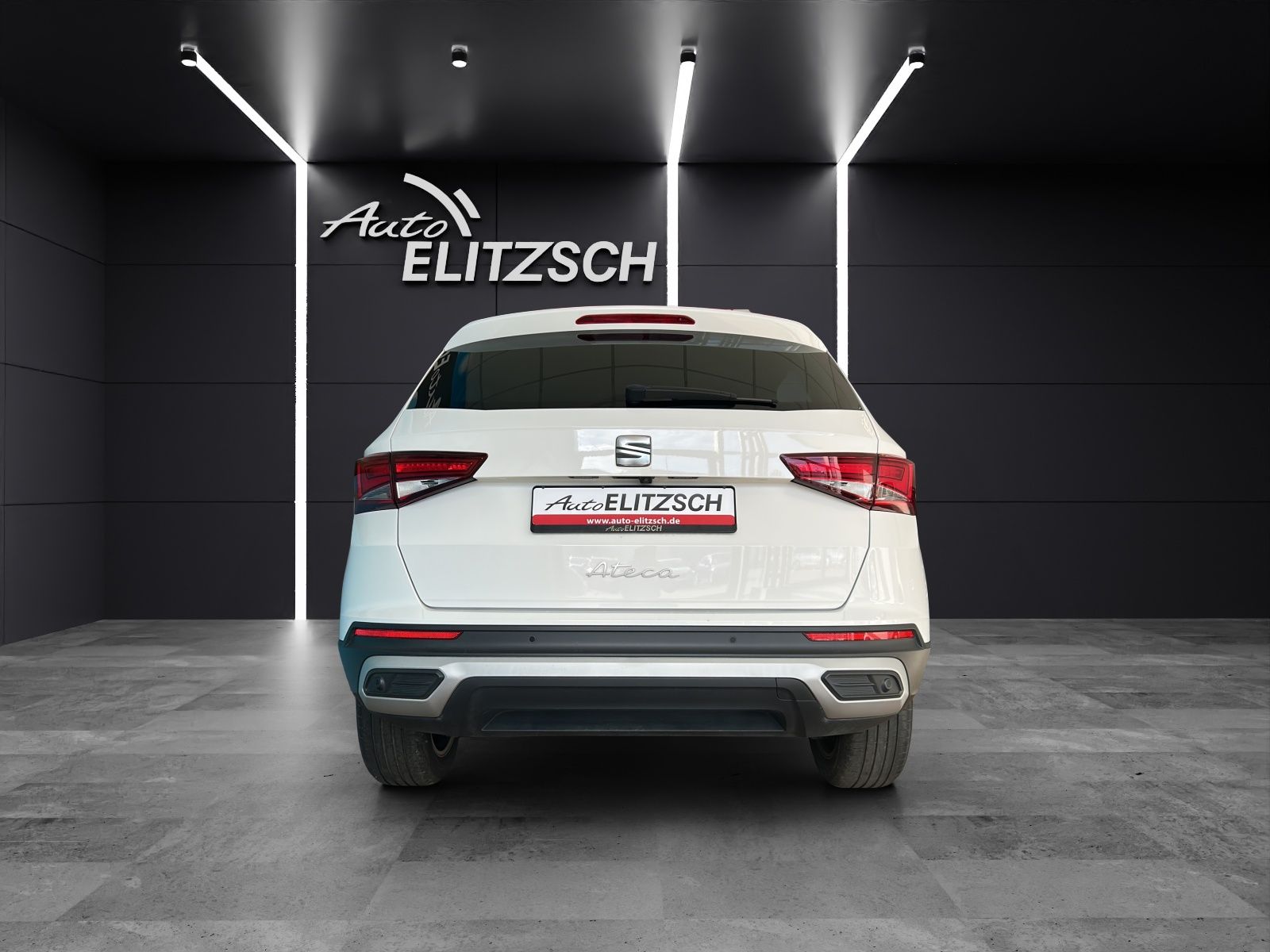 Fahrzeugabbildung SEAT Ateca TSI Style LED Navi GRA RFK SH